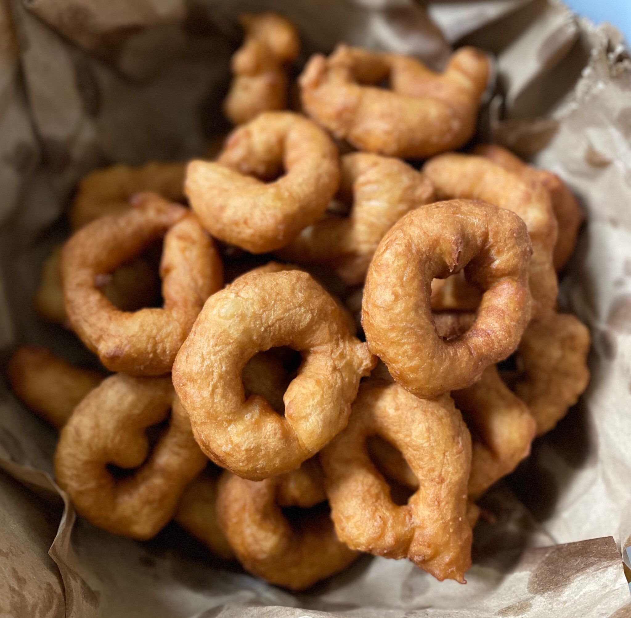 ZEPPOLE CALABRESI: LA RICETTA DELLA NONNA