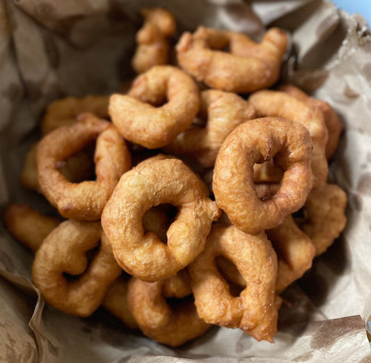 ZEPPOLE CALABRESI: LA RICETTA DELLA NONNA